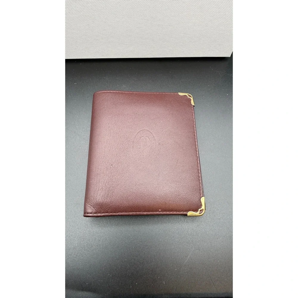 Cartier Must de Cartier Burgundy Leather Bifold Wallet Gold Corners Mens Box